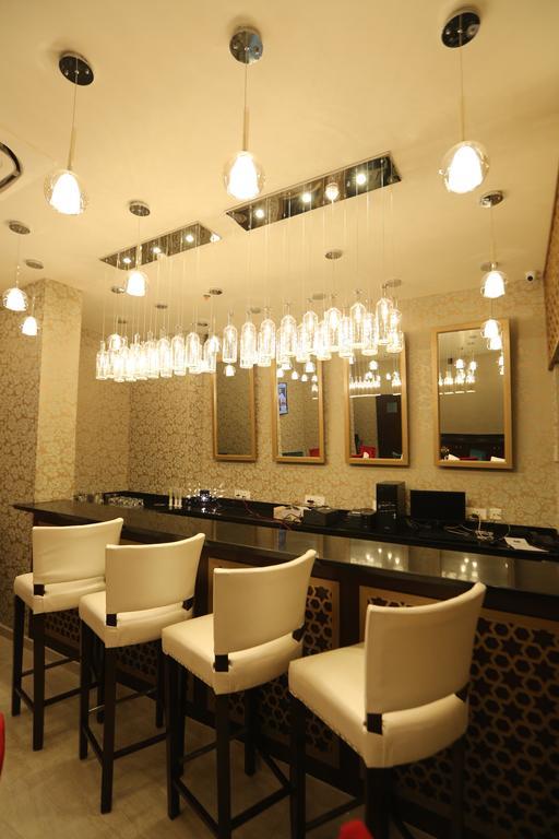 Comfort Inn Sapphire - A Inde Hotel Джайпур Екстериор снимка