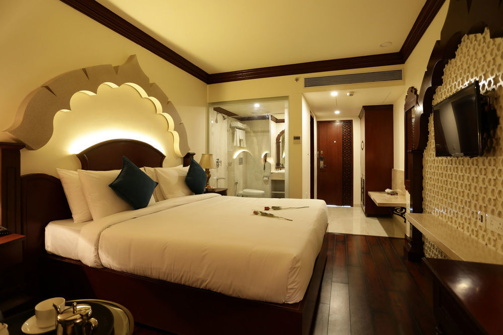 Comfort Inn Sapphire - A Inde Hotel Джайпур Екстериор снимка